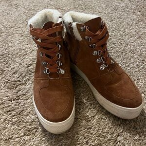 Steve Madden women brown boots